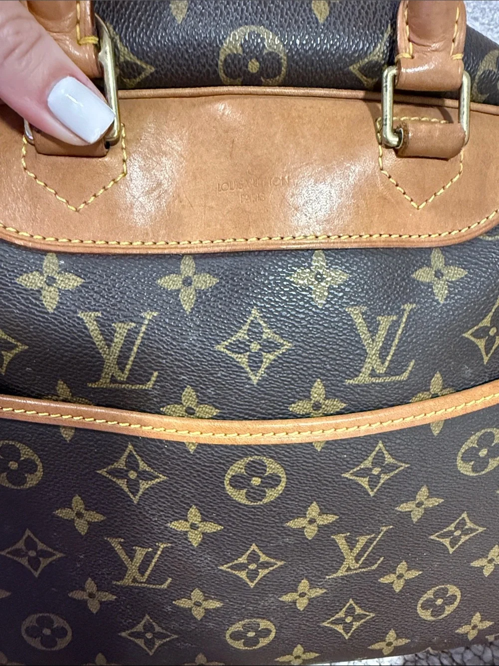 Louis Vuitton authentic louis